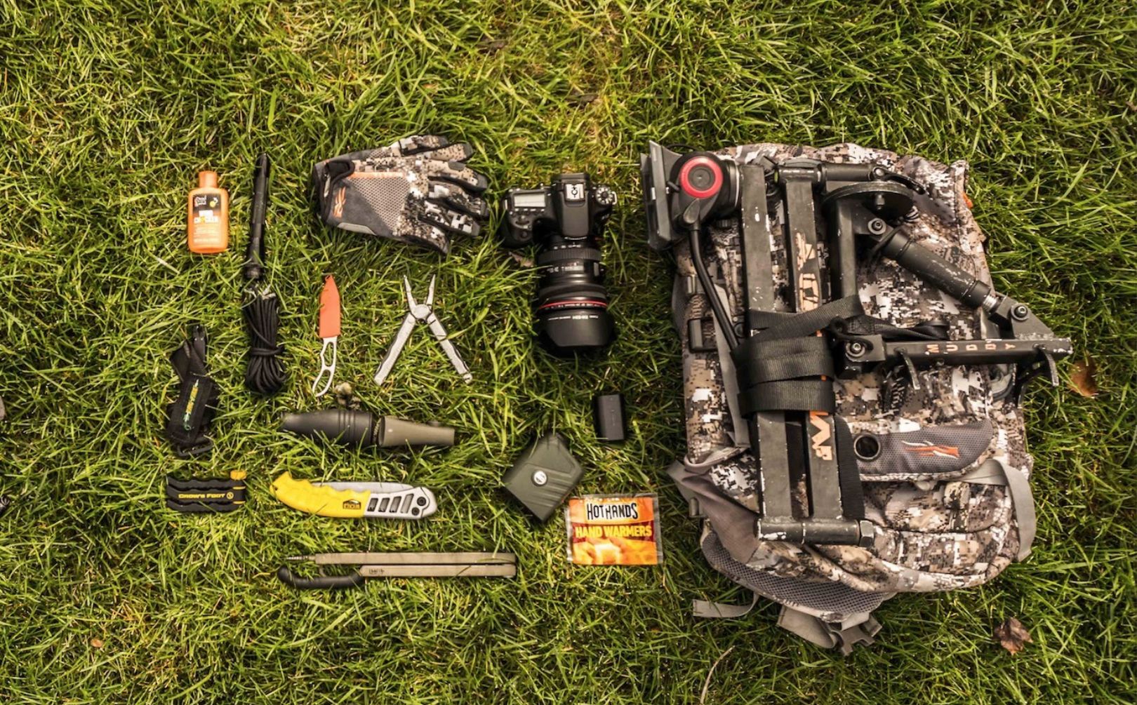 Gear You Need for an All Day Deer Hunt 